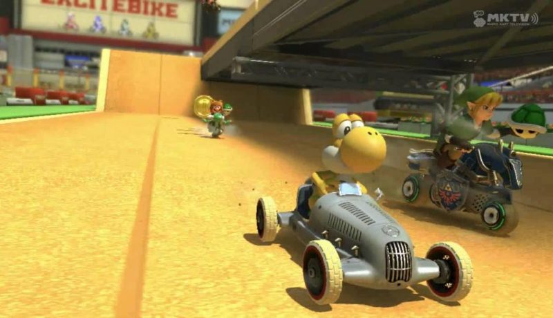Everyone Wants to Be Link in Mario Kart 8 Online